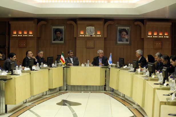 25-MINISTER OF HOUSING MEETS UN-HABITAT DIRECTOR